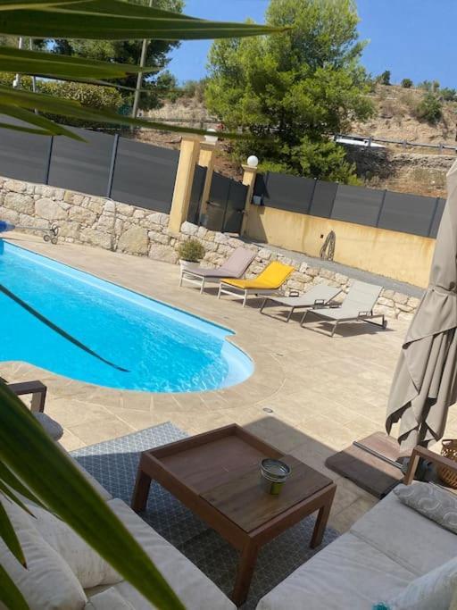 Detente Bas De Villa Jacuzzi, Piscine A 15 Min De Nice 卡洛斯 外观 照片